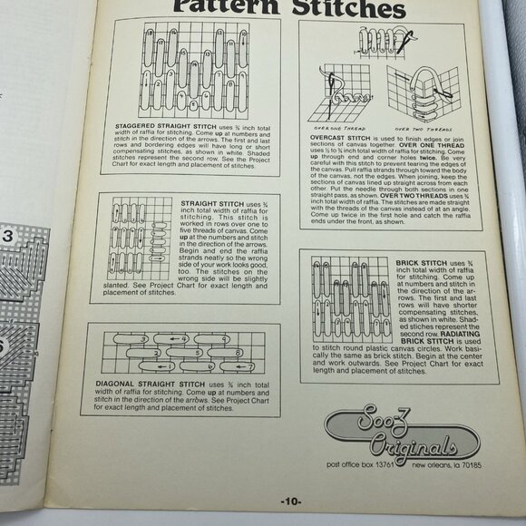 Needlepoint Basketry B312 Country Kitchen Chickens 8 Projects Plastic Canvas - Picture 7 of 10